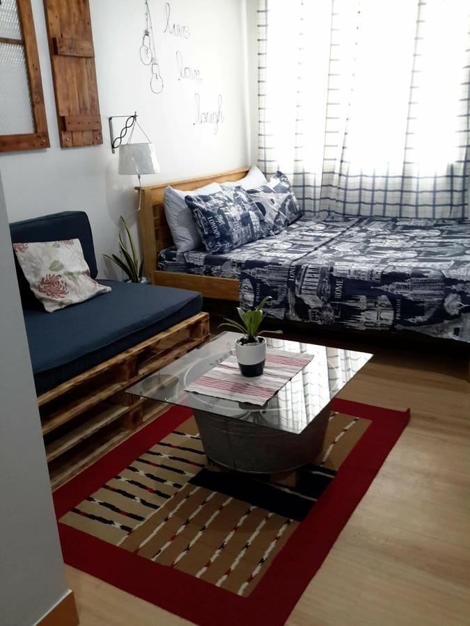 The Treehouse B @ Trees Residences マニラ市 エクステリア 写真