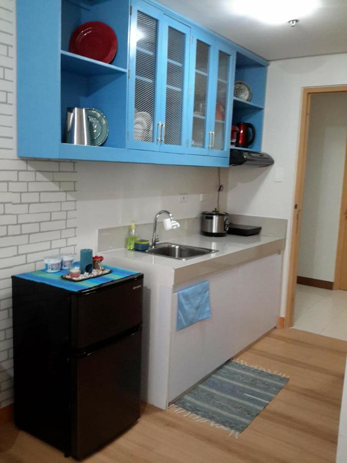 The Treehouse B @ Trees Residences マニラ市 エクステリア 写真